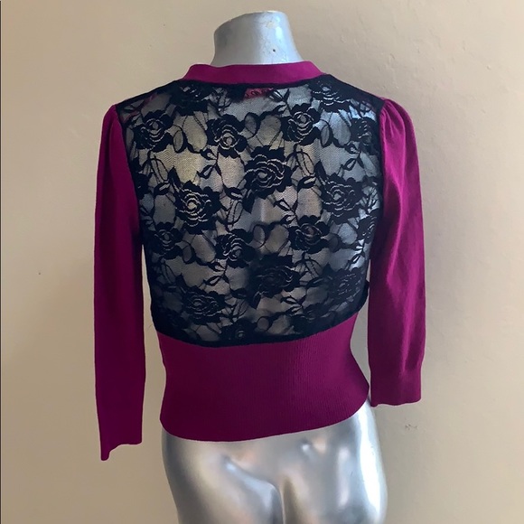 Takeout Sweaters - Take Out Size Medium NWT LOOK AT BACK OF SWEATER